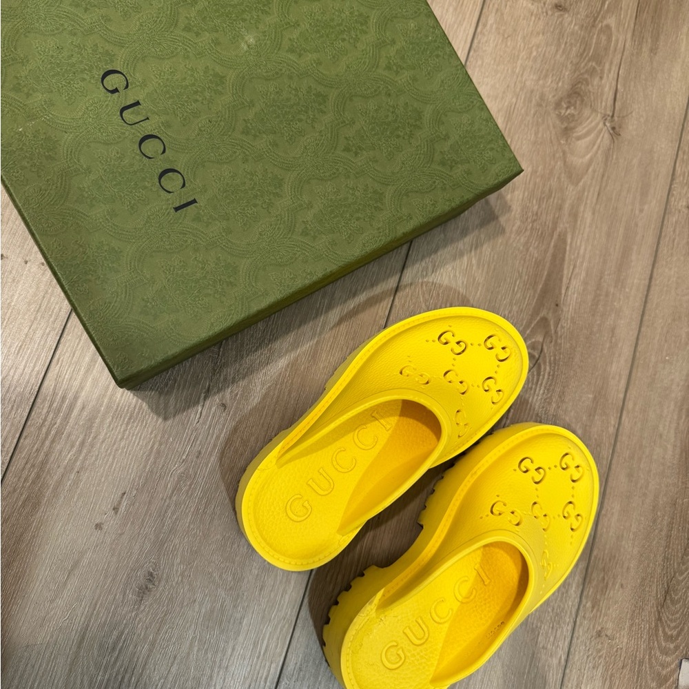 Gucci Mules